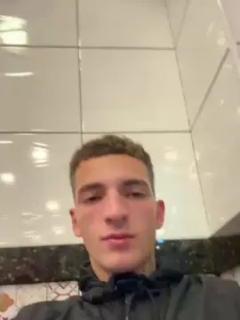 Live Porn with pietrolutchero - Cam4