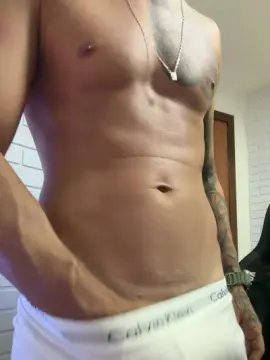 Watch Live Sex Cams with Fehpaugrosso - Cam4