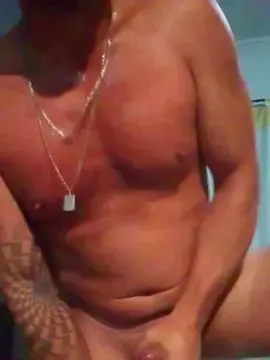 Adult Webcams with RodValentino - Cam4