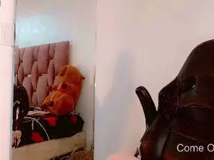 Nude Webcam with ArielMaurry - Cam4