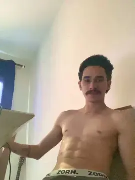 Watch Live Sex Cams with branquinho62go - Cam4