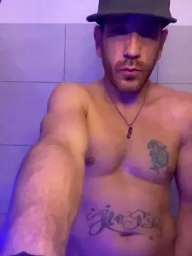Sex Cam with Nicolovepop - Cam4