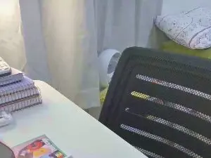 Live Sex Cam with camilinha01 - Cam4