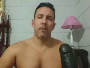Free Live Porn with NachoRJ - Cam4