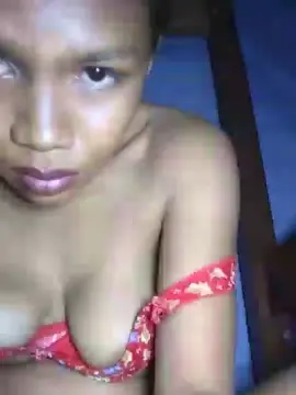 Live Sex Cam with nathalie98 - Cam4