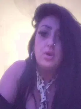 Live Sex Cam with Angeldevlin - Cam4