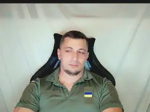 Live Sex Cam with NiksLaRedhott - Cam4