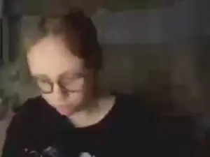 Live Sex with IonaMathena - Cam4