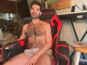 Live Sex Cam with HHScritch - Cam4