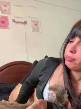 Nude Webcam with Mikukush_ - Cam4