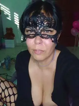 Best live sex cam show with Adelaide986 - Cam4