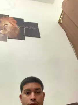 Free Live Porn with hugo7084 - Cam4