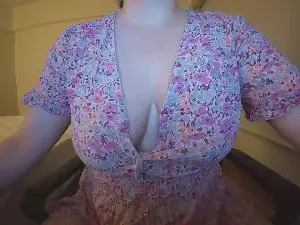 Adult Webcam with aloha_catita - Cam4