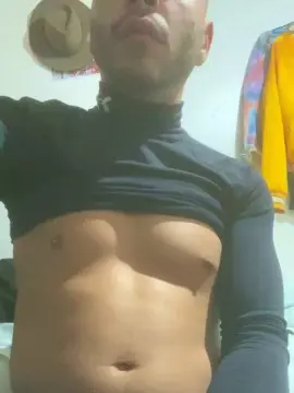 Adult Video Chat with GioTgC - Cam4