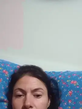 Nude Webcam with Nessinhamorena - Cam4