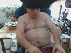 Watch Live Sex Cams with maxidoux - Cam4