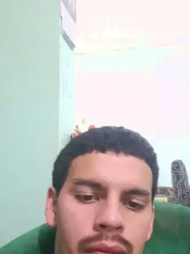 Live Sex Cam with garbeilsrnxxx - Cam4