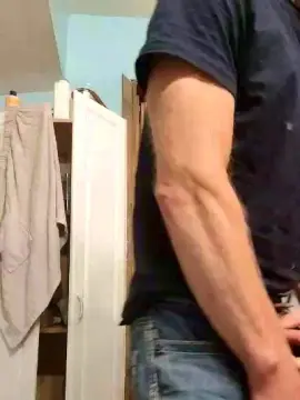 Best live sex cam show with RippedandReady - Cam4