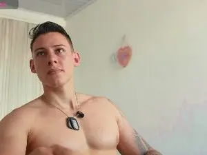 Adult Video Chat with Latino_Milk_99 - Cam4