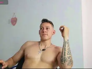 Sex Chat with Latino_Milk_99 - Cam4