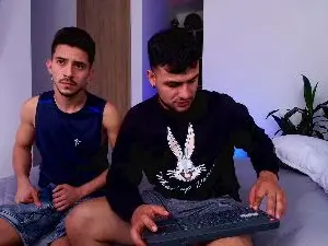 Best Webcam with two_sinzXX - Cam4