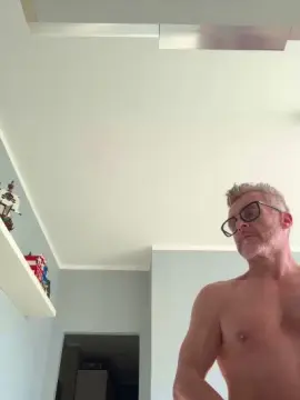 Free Live Porn with Axl_hot - Cam4
