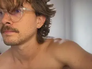 Adult Webcams with MCKLISTER69 - Cam4