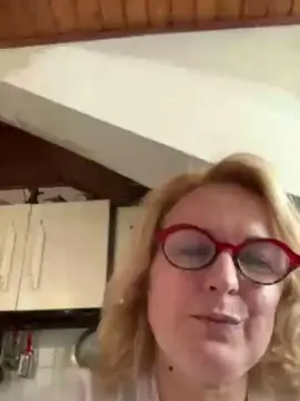 Adult Webcams with lucestellata - Cam4