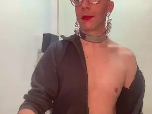 Watch Live Sex Cams with priscillacro - Cam4
