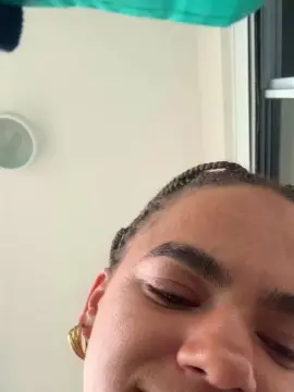 Adult Video Chat with NuriaB - Cam4