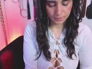 Live Porn with elowen_halley1 - Cam4