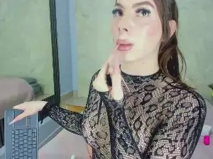 Free Live Porn with Aleska__Doll - Cam4