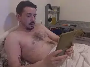 Live Sex Cam with GutsXbsk - Cam4