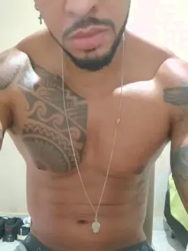 Adult Webcams with Divino198936 - Cam4