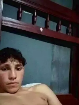Free Live Porn with PatoPRr - Cam4