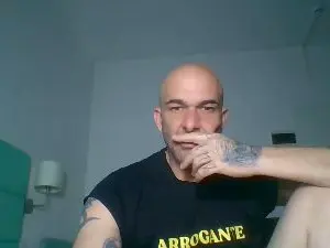 Adult Webcam with ilciuciu20 - Cam4