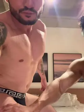 Nude Webcam with Casalsafadodot - Cam4