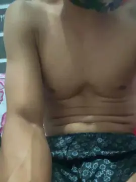 Live Sex Cam with Moto_boy1997 - Cam4