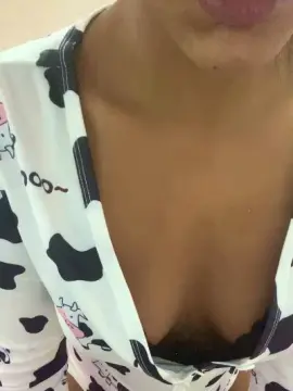 Best live sex cam show with Caroolzinhah - Cam4
