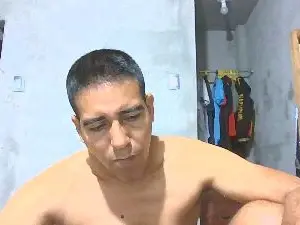 Nude Webcam with SegundoIves - Cam4