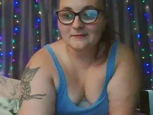 Adult Webcam with Bootyquinn - Cam4
