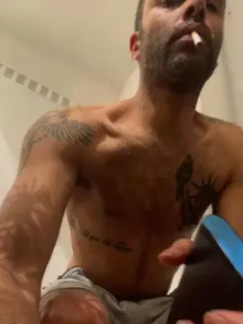 Sex Chat with BulgeFeet - Cam4