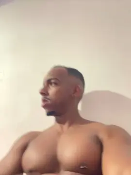 Watch Live Sex Cams with Negaomalhado96 - Cam4