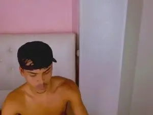 Adult Webcam with angel_foxc_ - Cam4