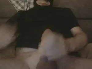 Live Porn with RobenDan - Cam4