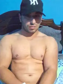 Adult Webcam with Carlos_fitness2 - Cam4