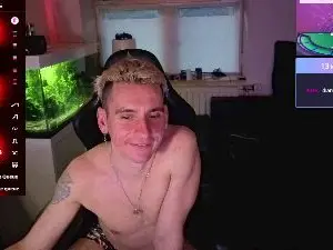 Private Sex Chat with Rayzel_White - Cam4