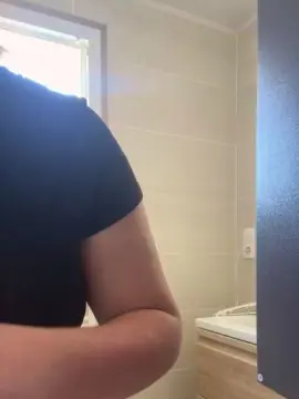 Nude Webcam with Emmiebriard - Cam4