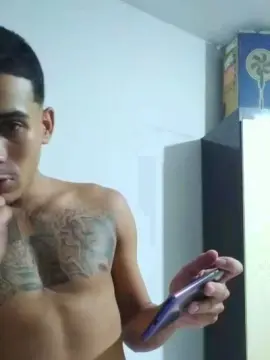 Adult Webcams with Gui_carioca7 - Cam4