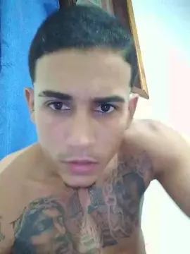Best Webcam with Gui_carioca7 - Cam4